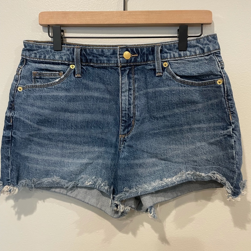 Women’s University Thread Target Denim Shorts